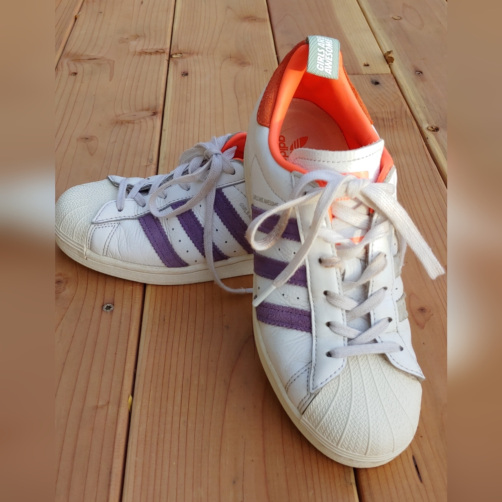 Adidas Origionals Girls Are Awsome Superstar Shoe Unisex Size M6.5 / W7.5